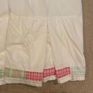 Pottery Barn Kids toddler/crib bedskirt